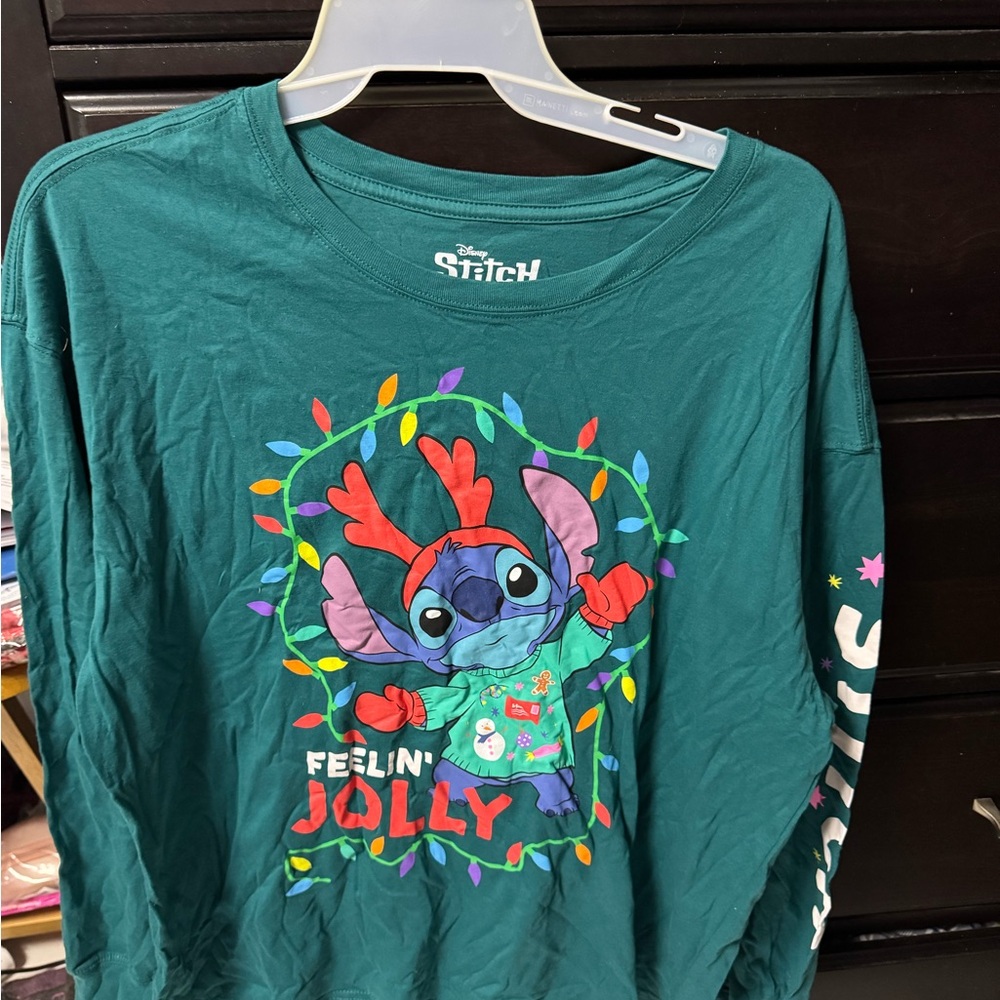 Disney Stitch Adult Green Long Sleeve Christmas T-Shirt - NWT